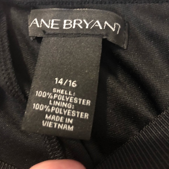 Gold and Black pleated metallic skirt - Picture 6 of 7